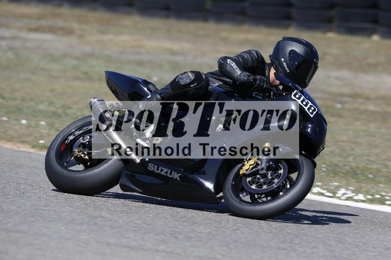 /36 08.08.2026  Pluess Motosport ADR/Freies Fahren/888